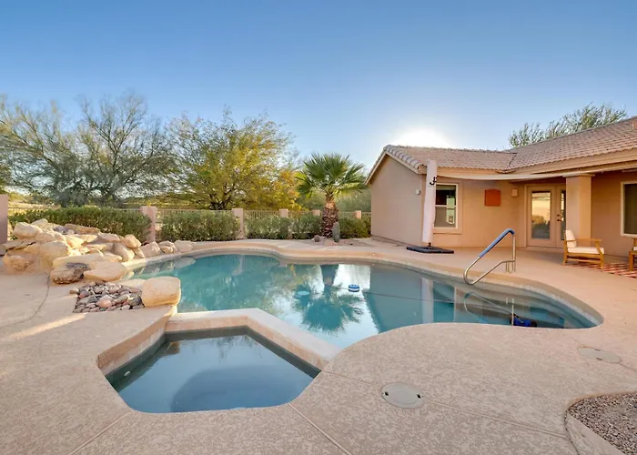 On Golf Course W/ Private Pool In Phoenix! Holiday home *